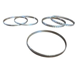 Lightweight‎ Silver Toned Metal Bangle Bracelets Set of Five Unmarked